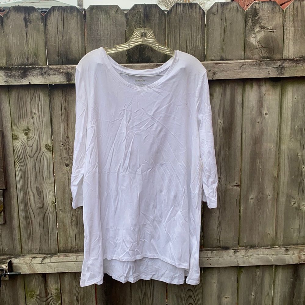 Avenue white tee sz. 14-16